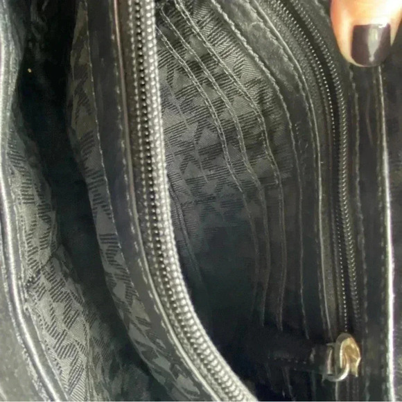 Michael Kors Sloan quilted lambskin Large Chain black Shoulder strap - Picture 10 of 10